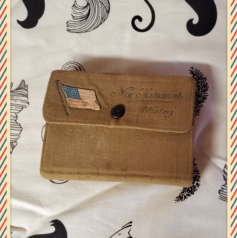 Book pocket old testament war 1919